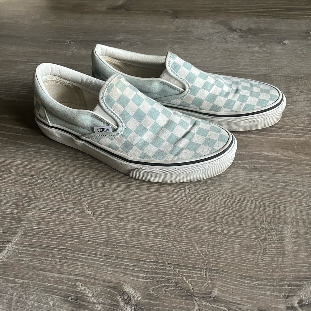 Checkerboard vans blue